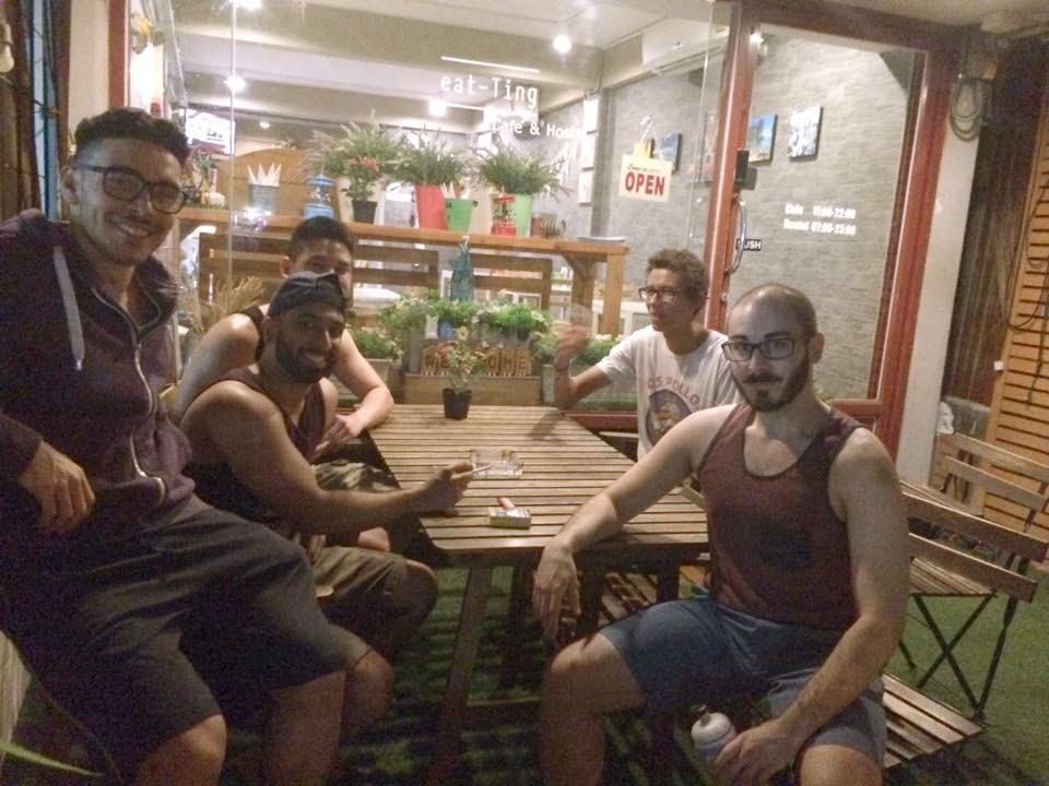 Хостел Eat-Ting Bang Sao Thong Экстерьер фото